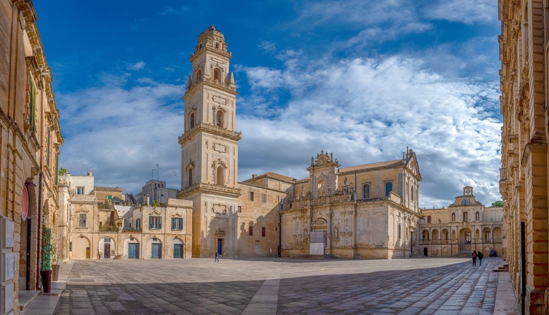 Lecce piazza duomo